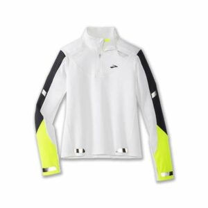 brooks-Run-visible-1-2-zip-white-asphalt-night-221564134